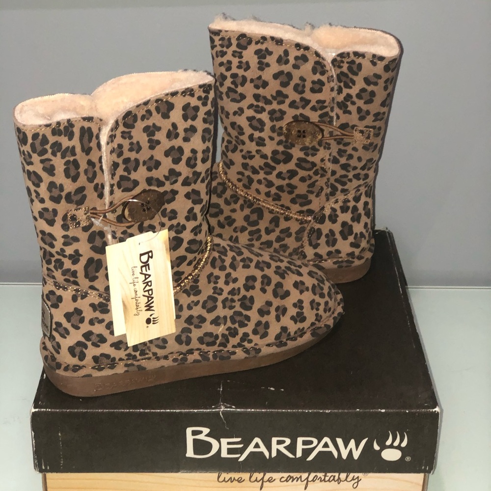 Brand New Bear Paw Leopard Boots
